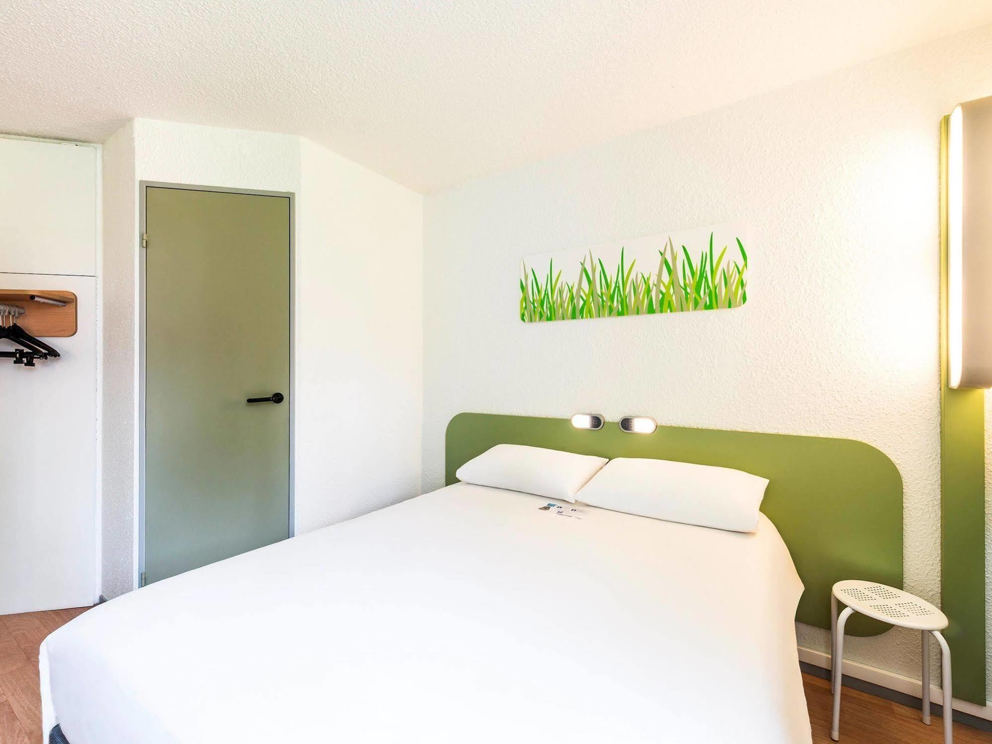 ibis budget Châtellerault Nord Eksteriør billede